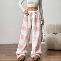 Juliane | Karierte Fleecehose mit weitem Bein für warme Winterlooks