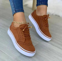 Noor | Comfortable leather orthopedic sneakers for everyday wear