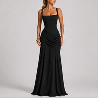 Simone | Elegante maxi-jurk voor een herfstbruiloft met een vierkante halslijn