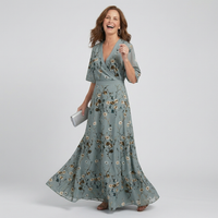 Nova | Élégante robe longue à encolure dos nu légère et imprimé floral