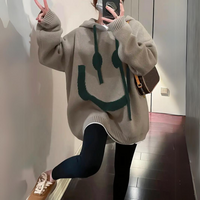 Lotte | Oversized dameshoodie met speelse smileyprint en zachte feel