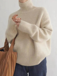 Jayla | Luxe Cashmere Turtleneck with Timeless Appeal