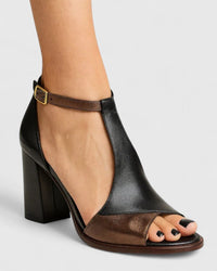 Heike | Chic T-strap sandals with a sculptural block heel
