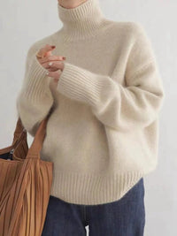 Elise | Übergroßer gestrickter Rollkragenpullover aus weicher Wollmischung