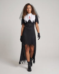 Marina | Costume da suora spettrale con un'aura mistica per Halloween