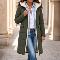 Camille | Chaqueta sherpa larga con capucha para los días cálidos de invierno