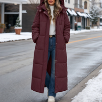 Eva | Lange Pufferjacke mit Kapuze und schmaler Winterpassform
