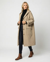 Maaike | Elegante lange waterdichte trenchcoat met capuchon