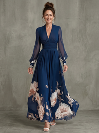Elena | Elegant Pleated Maxi Dress with V-Neck and Defined Waist