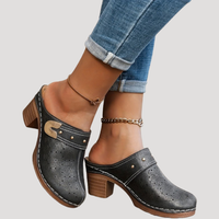 Antje | Geschmackvolle Holzschuhe mit stabilem Blockabsatz