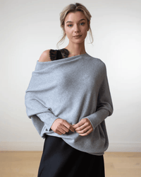 Valentina | Elegant and Comfortable Off-Shoulder Knitted Sweater