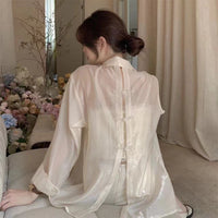 Camisa Estilizada y Resistente al Sol para Mujer