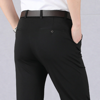 Anand | Modern and flexible stretch trousers