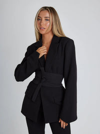 Emma | Elegant, timeless, and versatile blazer