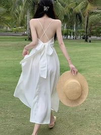 Sommerliches Rückenfreies V-Ausschnitt Langkleid