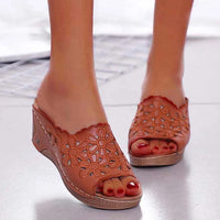 Orthopedic Retro Wedges for Women