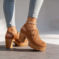 Mila | Modische Plateau-Clogs mit Blockabsatz und Blumenmuster