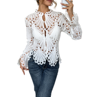 Noor | Elegant Lace Blouse for a Timeless Look