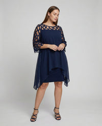 Franziska | Elegante plus-size midi-jurk met silhouet-flatteus model
