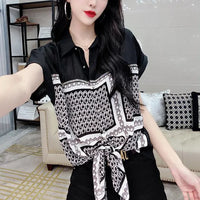 Sommerliche Chiffonbluse mit modischem Print