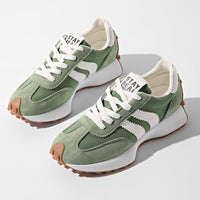 Leah | Sportliche Retro-Sneaker mit Plateau-Sohle und Wildlederoptik
