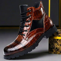 Julian | Relief-Lederstiefel mit modernem urbanem Look