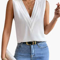 Louiza | Elegante ärmellose Bluse mit V-Ausschnitt