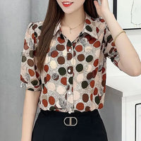 Sommerliche Polka-Dot Bluse von Blooming Breeze