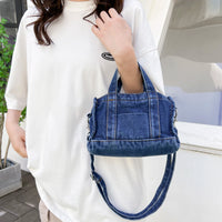 Bolso de Denim LuxeMode: Estilo y Funcionalidad