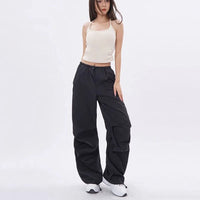 Lenzburg | Pantaloni parachute oversize da donna | Nero