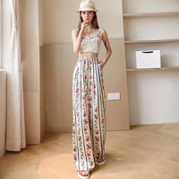 Pantaloni floreali stile libero Viva Moda
