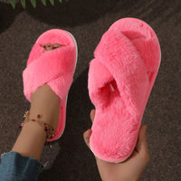 Silvia | Cross-design slippers with non-slip insole, comfortable and breathable