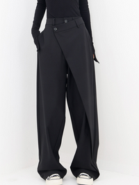Lara | Moderne und elegante asymmetrische Hose