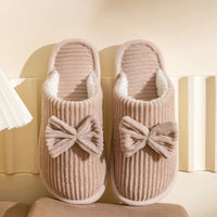 Susanna | Slippers with an elegant bow and non-slip sole