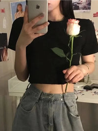 Camiseta Cropped UrbanChic para Mujeres