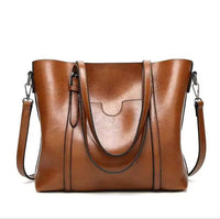Nora | Luxe leather-look tote bag with spacious storage