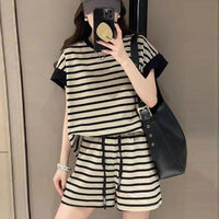 Frische Mode Sommerlicher Streifen Stil Set