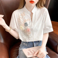Blusa Estiva Bianca Ricamata con Scollo a V