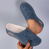 Fenna | Orthopedic slippers with closed toe and lined footbed