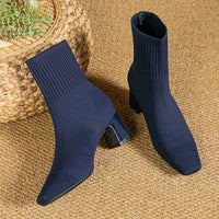 Elise | Modern ankle boots with stretch knit and an elegant block heel