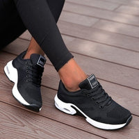 Connie | Ademende orthopedische slip-on sneakers met schokabsorberende zool