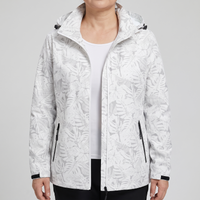 Mila | Style outdoor léger avec une veste imperméable polyvalente